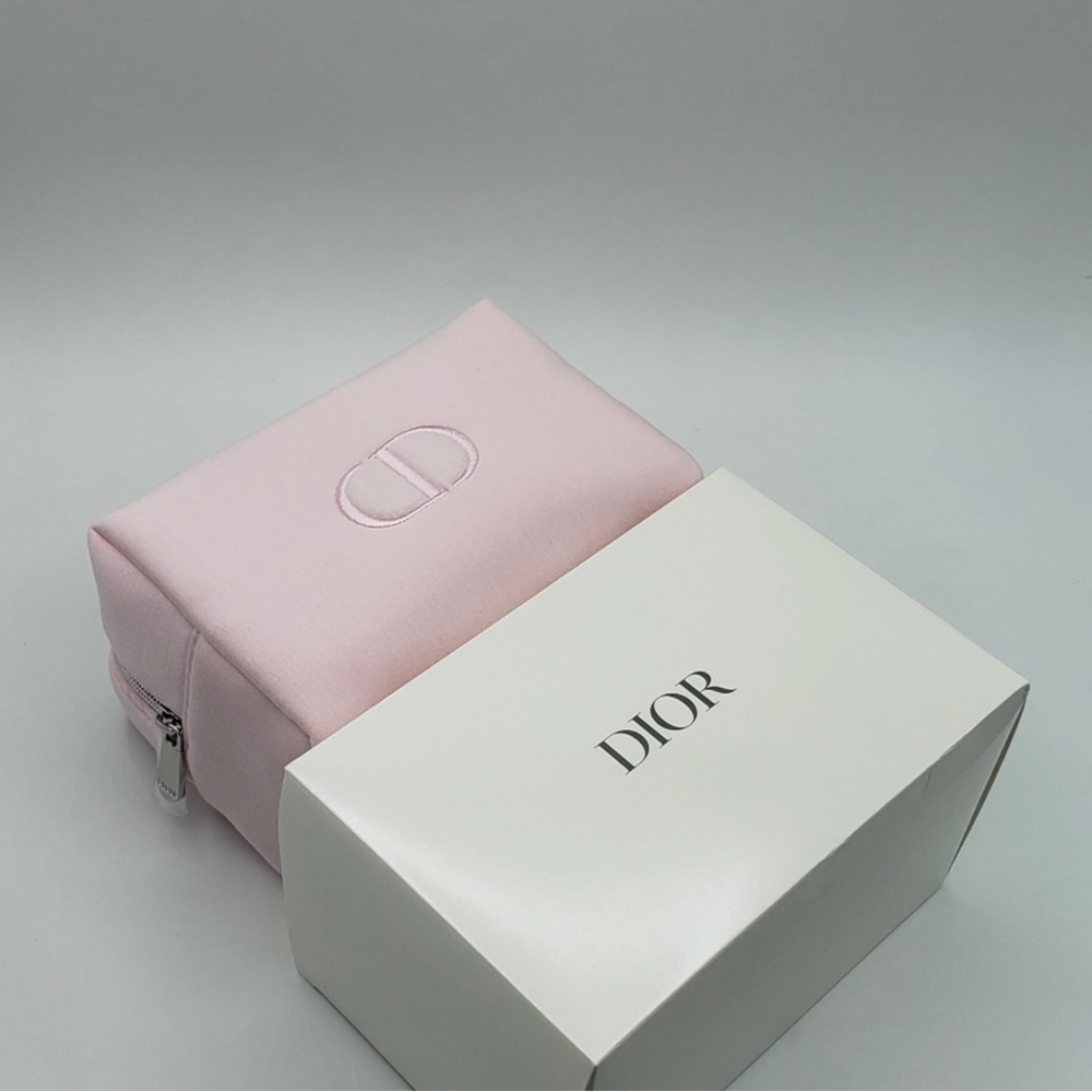 Dior Beauty Light Pink Makeup Bag Pouch Dior Logo Travel case, New